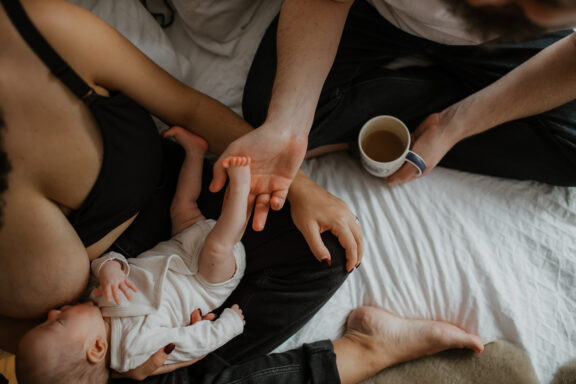 Unusual places for a newborn photoshoot in London(you have more options than you think)